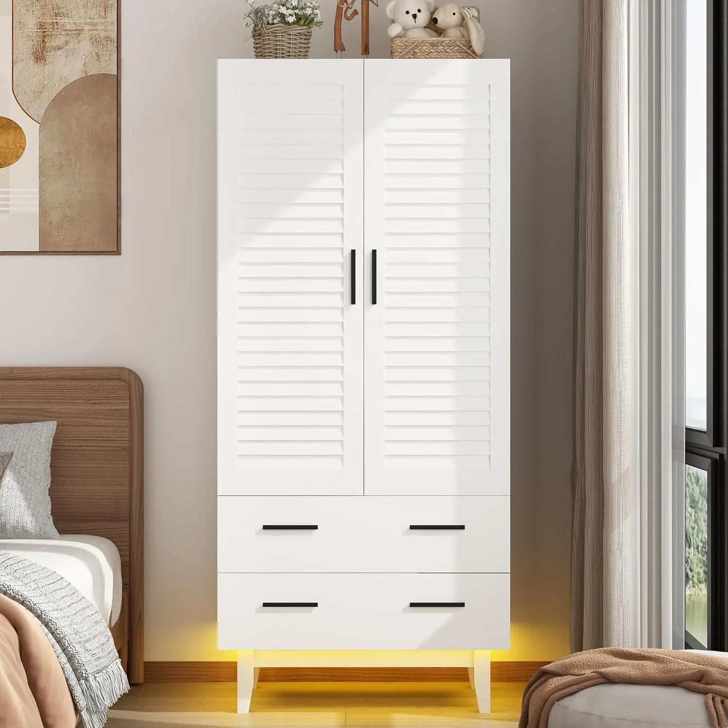 Wardrobe Closet with Adjustable Shelves